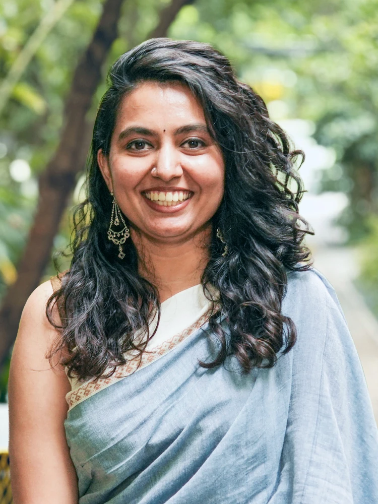 Surabhi-Tvaritaa Surabhi-Tvaritaa
